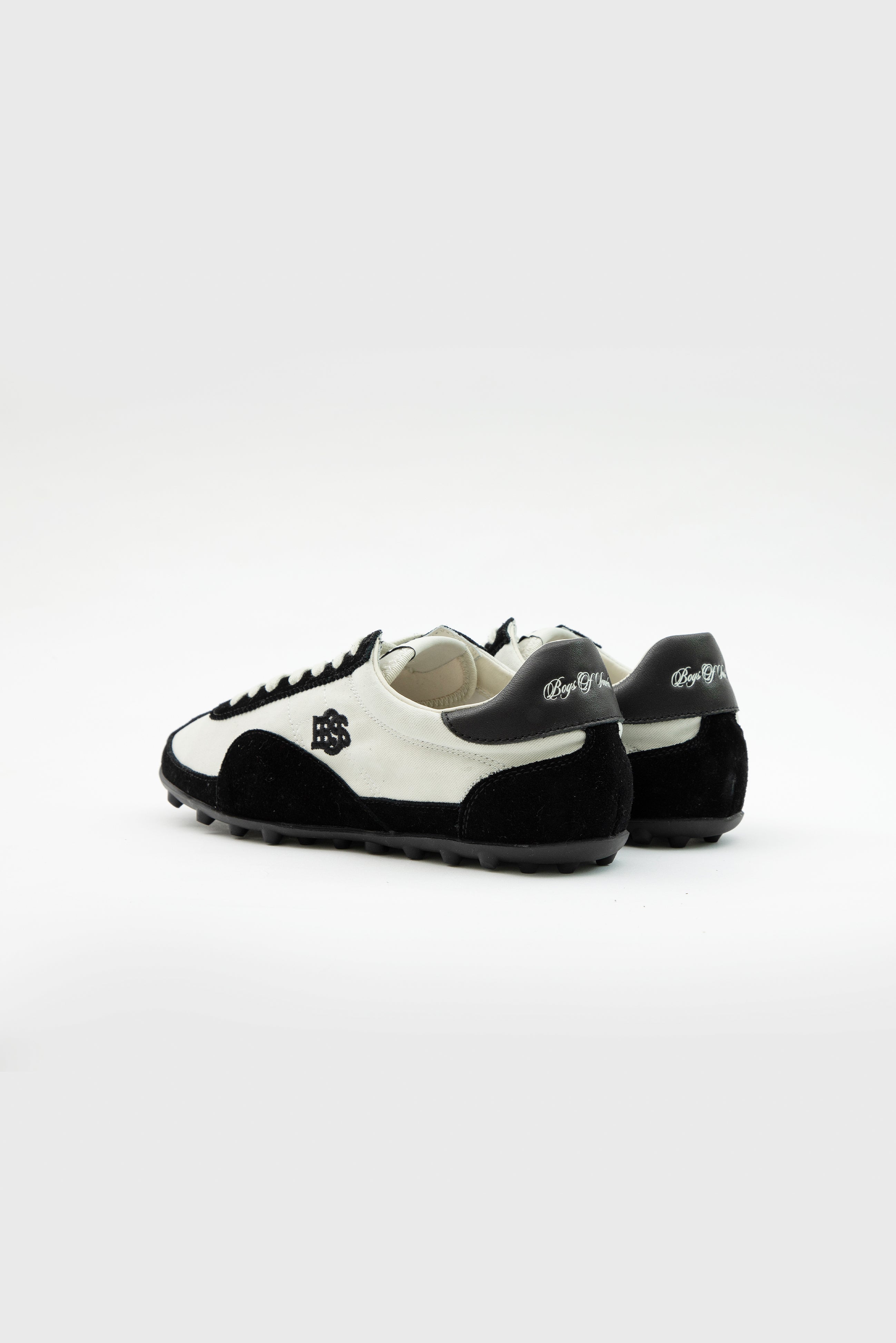 BOS Retro Running Kicks - Black & Ecru